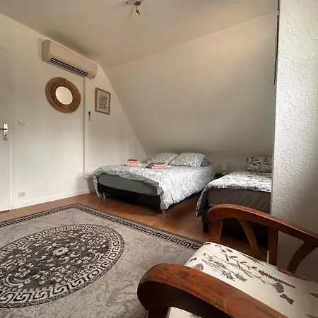 Avec Piscine Au Bord De L'eure 1h De Paris Semesterbostad