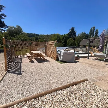 Avec Piscine Au Bord De L'eure 1h De Paris Cailly-sur-Eure